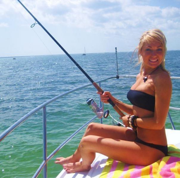 girls_who_look_this_good_fishing_are_definitely_marriage_material_640_52