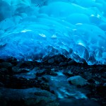 Ледяные пещеры Менденхолл: заблудись в лабиринтах льда